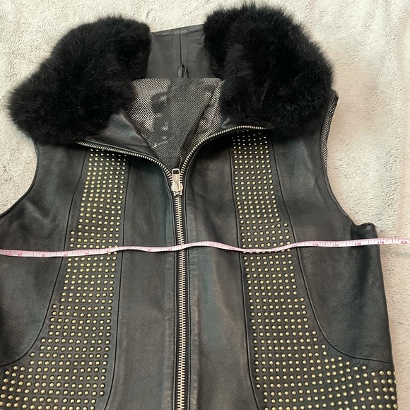 Ernte genuine leather vest with gold stud detail - Picture 10 of 16